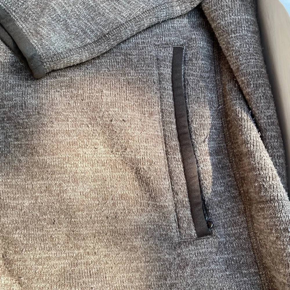 Patagonia Men’s Zip Up Sweater jacket - Picture 6 of 7